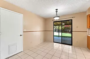 18518 Hanover Dr, Madera, CA 93638 - Photo 11