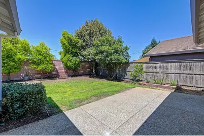 11721 Azalea Garden Way, Rancho Cordova, CA 95742 - Photo 35