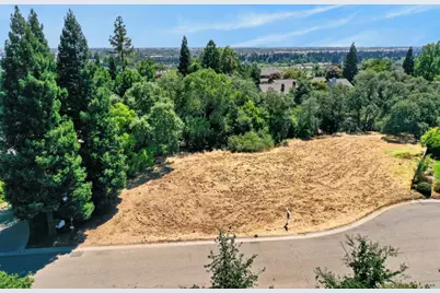 8810 Triple Crown Court, Fair Oaks, CA 95628 - Photo 3