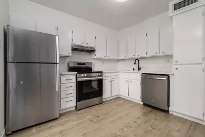 123 Fairgrounds Drive, Sacramento, CA 95817 - Photo 19