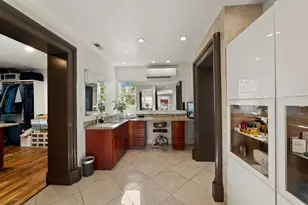 1561 Elsdon Cir, Carmichael, CA 95608 - Photo 17