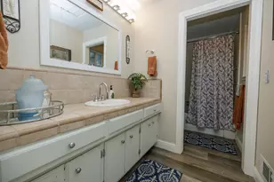 404 W Rumble Rd, Modesto, CA 95350 - Photo 23