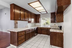 8615 Sandstone Ct, Granite Bay, CA 95746 - Photo 17