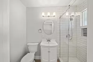 5913 Brett Dr, Sacramento, CA 95842 - Photo 25