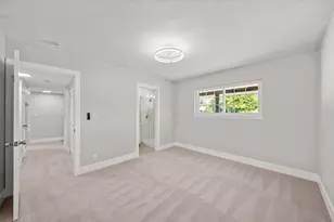 5913 Brett Dr, Sacramento, CA 95842 - Photo 23