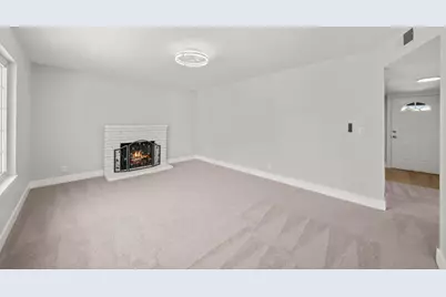 5913 Brett Drive, Sacramento, CA 95842 - Photo 9