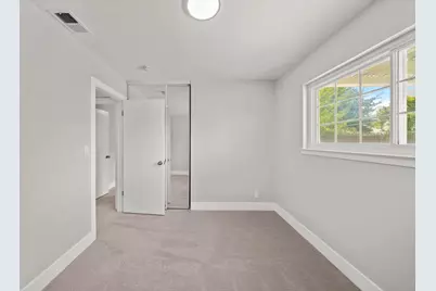 5913 Brett Drive, Sacramento, CA 95842 - Photo 31
