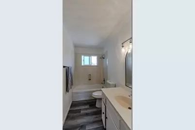 1601 Carnation Court, Modesto, CA 95355 - Photo 11