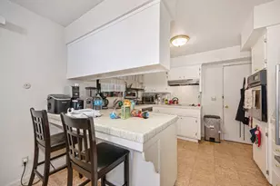 310 Bello Rio Way, Sacramento, CA 95831 - Photo 5