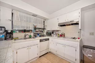 310 Bello Rio Way, Sacramento, CA 95831 - Photo 17