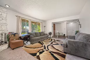 310 Bello Rio Way, Sacramento, CA 95831 - Photo 13