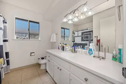 310 Bello Rio Way, Sacramento, CA 95831 - Photo 23