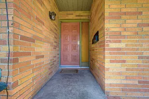 310 Bello Rio Way, Sacramento, CA 95831 - Photo 7