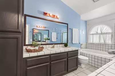 7480 Wynndel Way, Elk Grove, CA 95758 - Photo 23