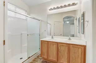 2057 N Bend Dr, Sacramento, CA 95835 - Photo 21