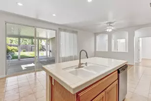 2057 N Bend Dr, Sacramento, CA 95835 - Photo 9