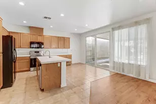 2057 N Bend Dr, Sacramento, CA 95835 - Photo 7