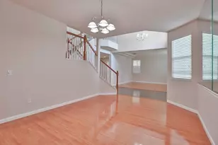 3373 Marina Cove Cir, Elk Grove, CA 95758 - Photo 13