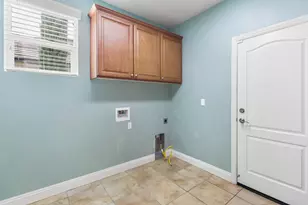 2564 Summerland Way, Roseville, CA 95747 - Photo 51