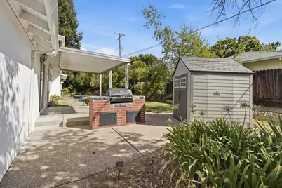5000 Crestview Drive, Carmichael, CA 95608 - Photo 39