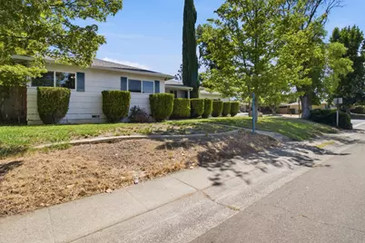5000 Crestview Drive, Carmichael, CA 95608 - Photo 5