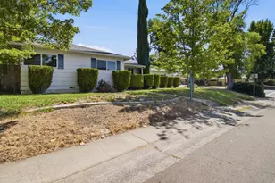 5000 Crestview Dr, Carmichael, CA 95608 - Photo 5