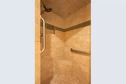 1750 Princeton Avenue, Stockton, CA 95204 - Photo 29