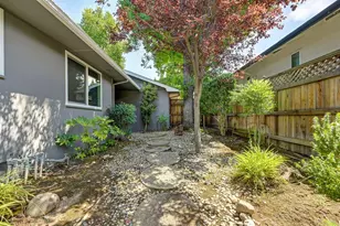 813 Columbia Dr, Sacramento, CA 95864 - Photo 47