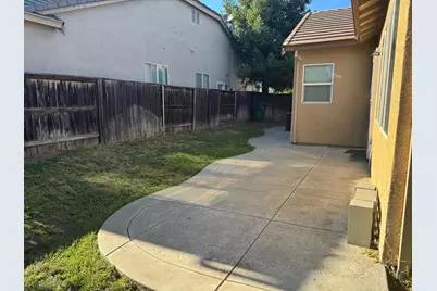 10947 Cliffside Drive, Stockton, CA 95209 - Photo 13