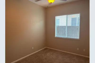 10947 Cliffside Drive, Stockton, CA 95209 - Photo 41