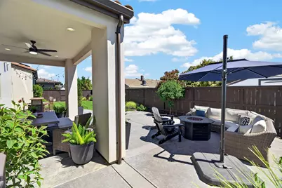 808 Iris Court, Lodi, CA 95242 - Photo 41