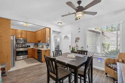7322 York Town Place #905, Sacramento, CA 95842 - Photo 9