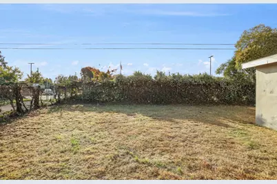 3903 Hogue Avenue, Stockton, CA 95204 - Photo 33