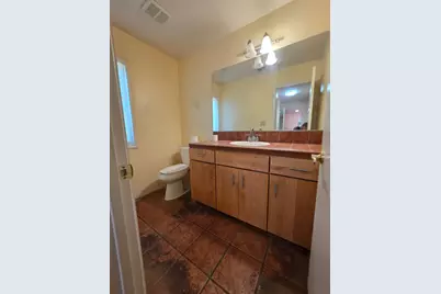 2303 Moreing Road, Stockton, CA 95204 - Photo 15
