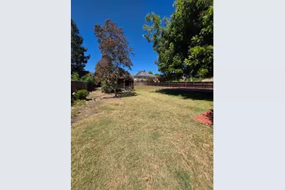 2303 Moreing Road, Stockton, CA 95204 - Photo 23