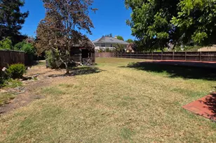 2303 Moreing Rd, Stockton, CA 95204 - Photo 23