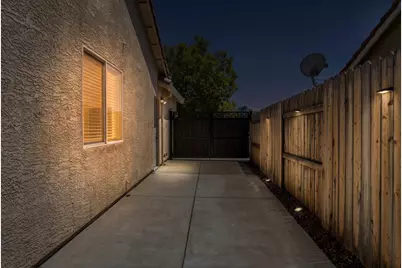 9836 Lucca Way, Elk Grove, CA 95757 - Photo 25