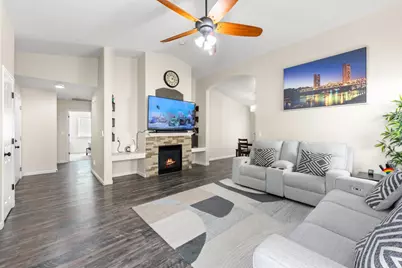 9836 Lucca Way, Elk Grove, CA 95757 - Photo 5