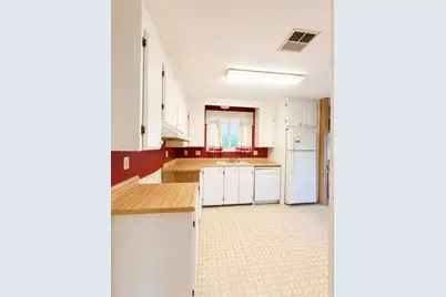 N George Washington Boulevard #6, Yuba City, CA 95993 - Photo 1