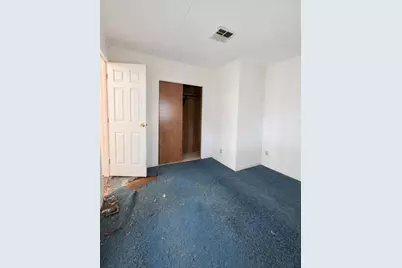 N George Washington Boulevard #6, Yuba City, CA 95993 - Photo 3