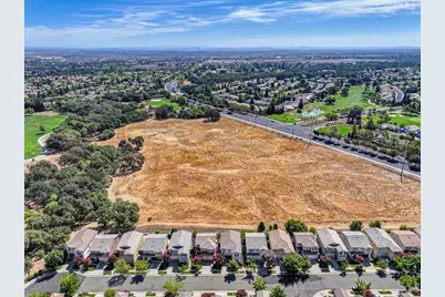 1905 Ellesmere Loop, Roseville, CA 95747 - Photo 81