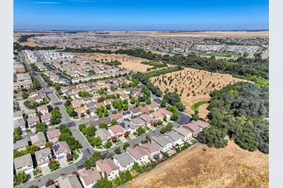 1905 Ellesmere Loop, Roseville, CA 95747 - Photo 79