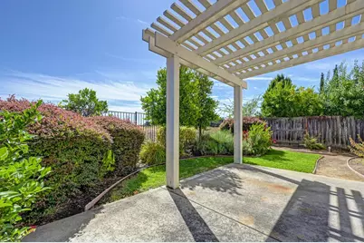 1905 Ellesmere Loop, Roseville, CA 95747 - Photo 63