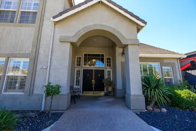 2813 Kingman Court, Modesto, CA 95355 - Photo 3