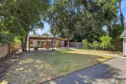 832 L Street, Davis, CA 95616 - Photo 29