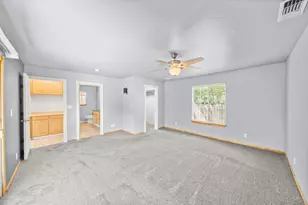 3077 Bertis Dr, Sacramento, CA 95821 - Photo 37