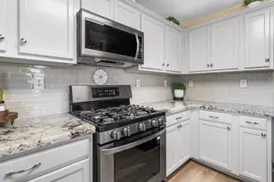 2542 Hayden Brook Dr, Stockton, CA 95212 - Photo 9