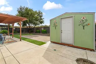 2542 Hayden Brook Dr, Stockton, CA 95212 - Photo 13