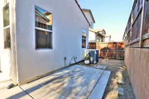 5543 Cannes Way, Fair Oaks, CA 95628 - Photo 39