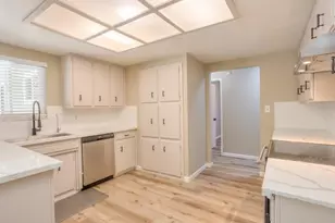 2300 E Hawkeye Ave, Turlock, CA 95380 - Photo 15